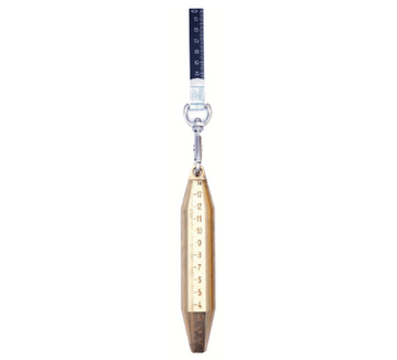 Βαρίδι μπρούτζινο Richter B1-156-weight 156×30 mm 675g με κρίκο ανάρτησης και χαραγμένη κλίμακα μέτρησης
