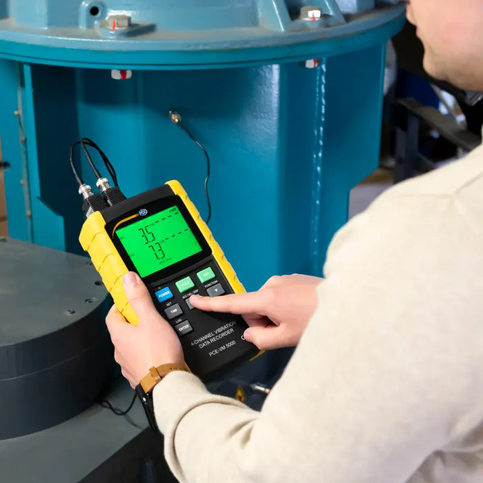 Vibration Meter / 4 Channels / SD Card