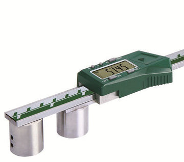 Insize 1527 digital calipers with ball tips, green LCD display and metal beam