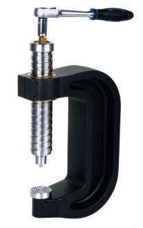 Insize ISHB-P101 bench Brinell hardness tester, black C-frame body with lever and metal plunger