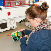 Μικροσκόπιο με οθόνη TFT Pce