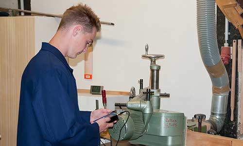 Μετρητής Δονήσεων για έλεγχο και συντήρηση μηχανών Pce