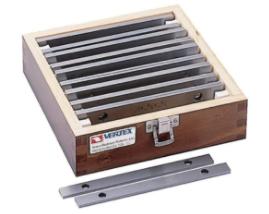 Σετ Vertex VP-018 παράλληλα πλακίδια παραλληλισμού 10 ζευγάρια λεπτά 150x3mm σε ξύλινη κασετίνα, ένα τεμάχιο μπροστά